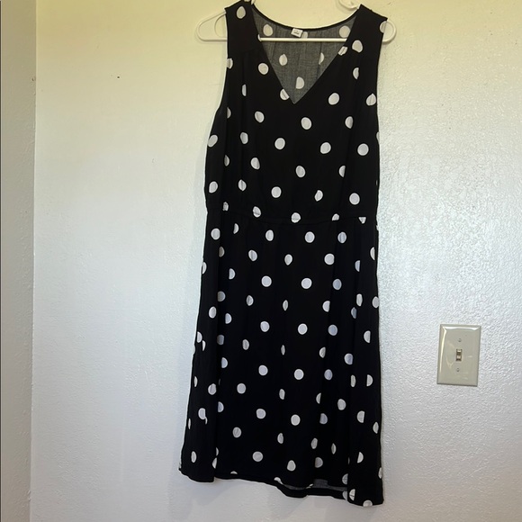 Polka Dot Sleeveless summer Dress - Black and White old navy casual  Sz L - Picture 1 of 6